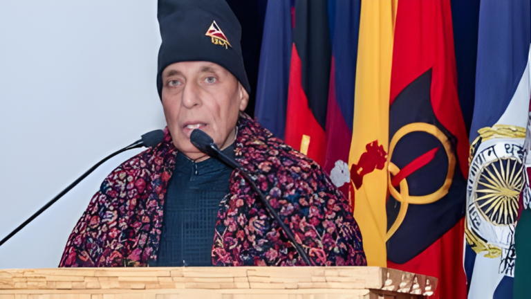 लद्दाख से अरुणाचल तक रक्षा मंत्री राजनाथ सिंह ने एक साथ 125 बॉर्डर इंफ्रास्ट्रक्चर प्रोजेक्ट्स का किया उद्घाटन