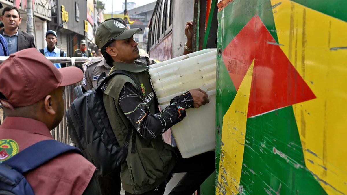 बांग्लादेश चुनाव चेतावनी