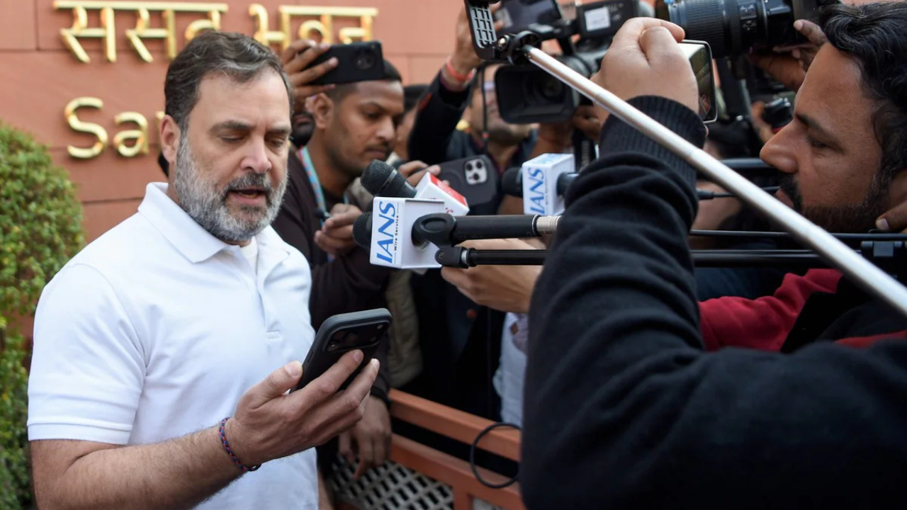 प्रिविलेज मोशन