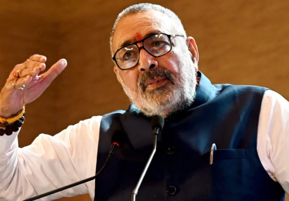 राहुल-गिरिराज विवाद