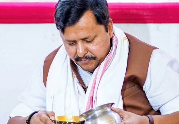 नितिन नवीन एंट्री