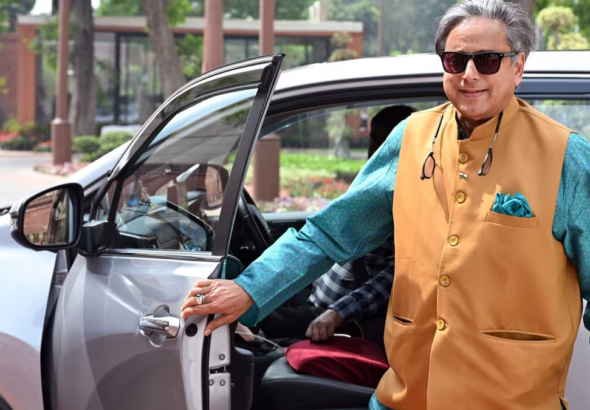 शशि थरूर केरल चुनाव