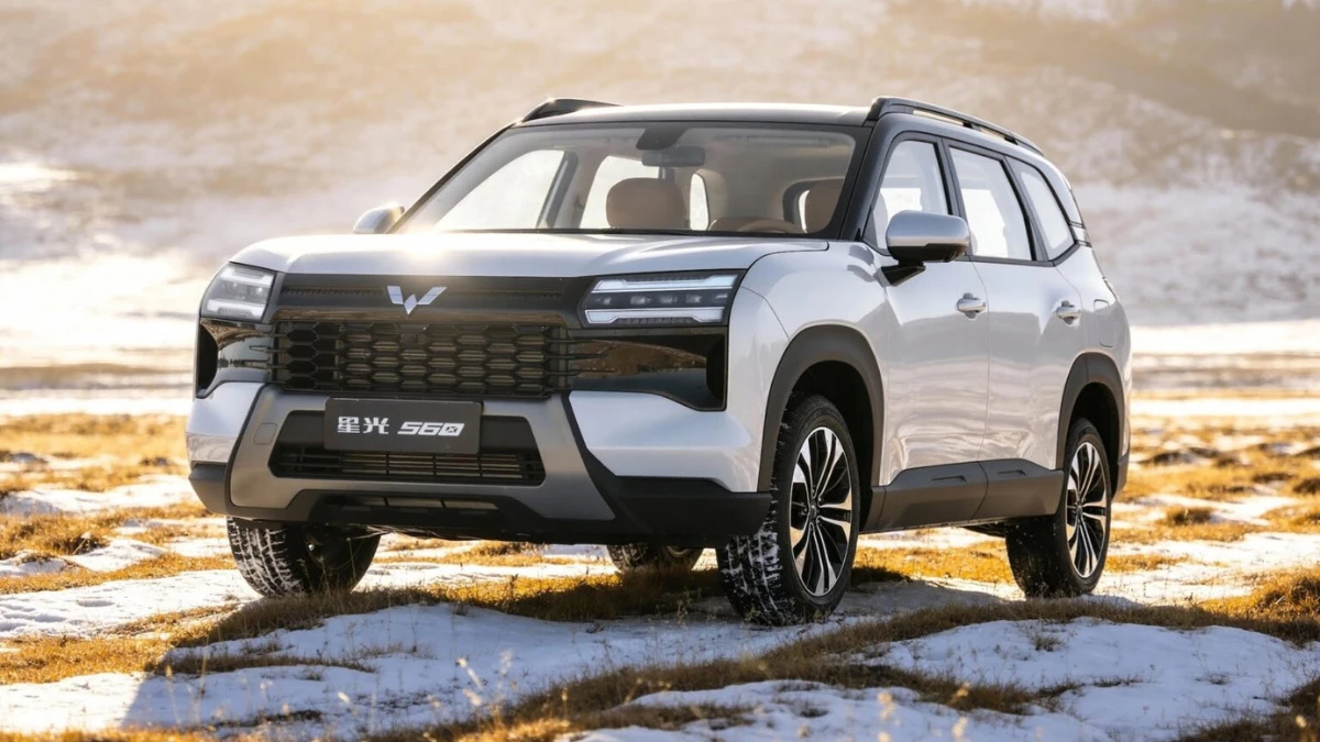 Wuling Starlight 560