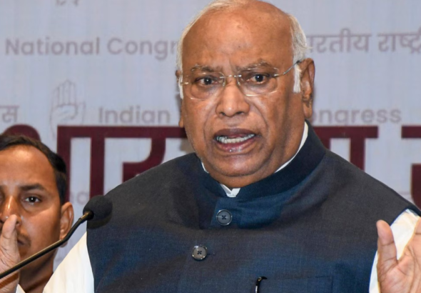 खरगे माफी बयान विवाद