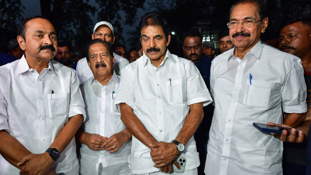 सतीशन CM रिएक्शन
