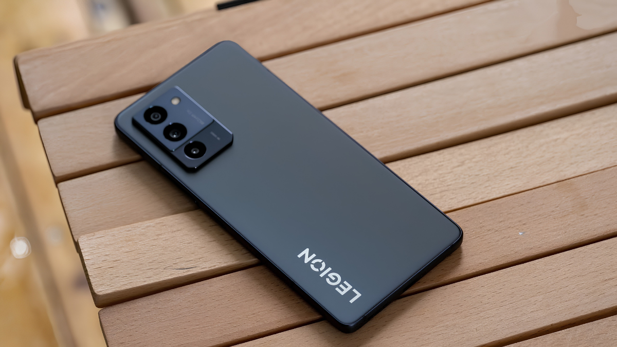 Lenovo Legion Y70