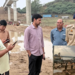 हमीरपुर में बेतवा नदी पर बन रहे पुल