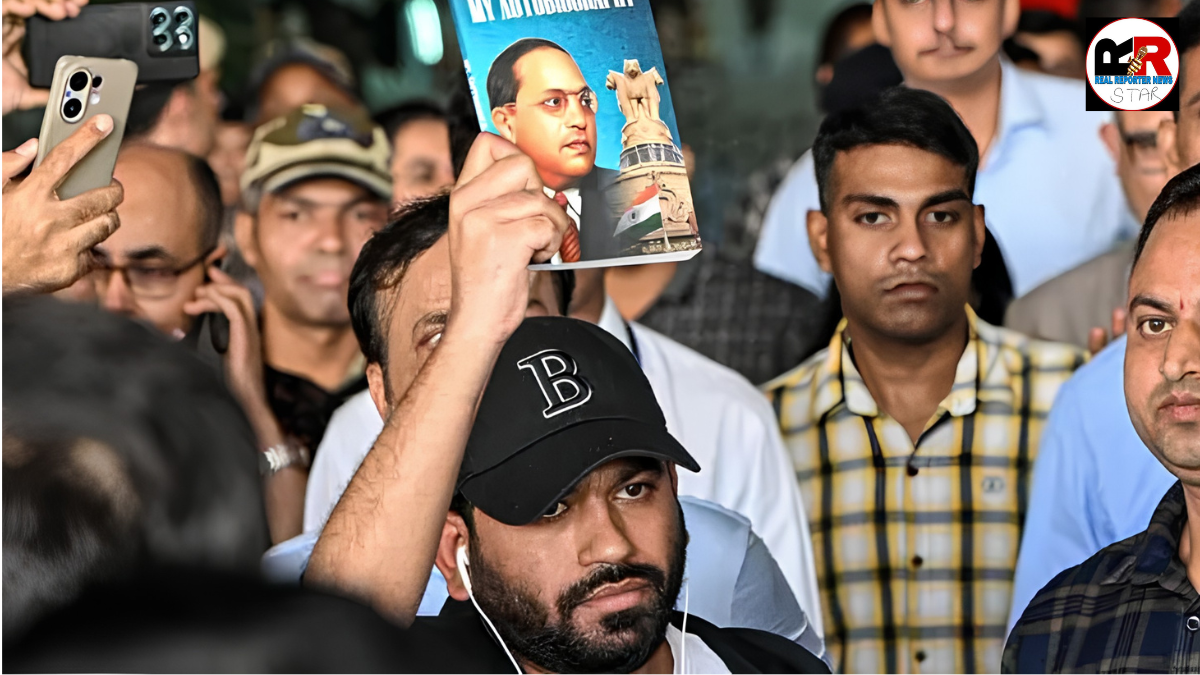 (CJP) के संस्थापक अभिजीत दीपके दिल्ली