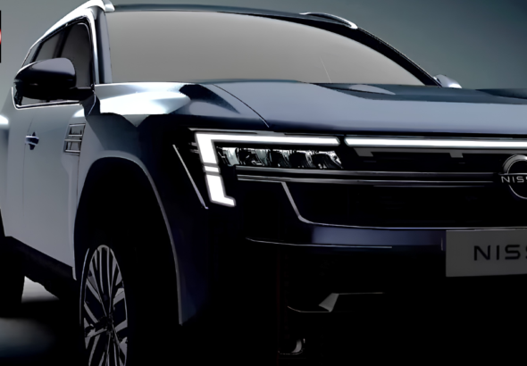 Nissan अपनी नई मिड-साइज
